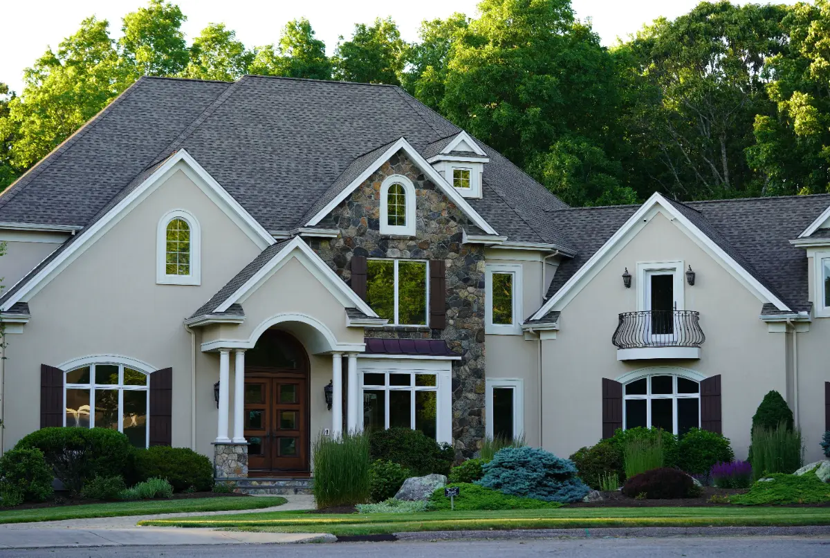 Luxury estate home in Burr Ridge, Illinois