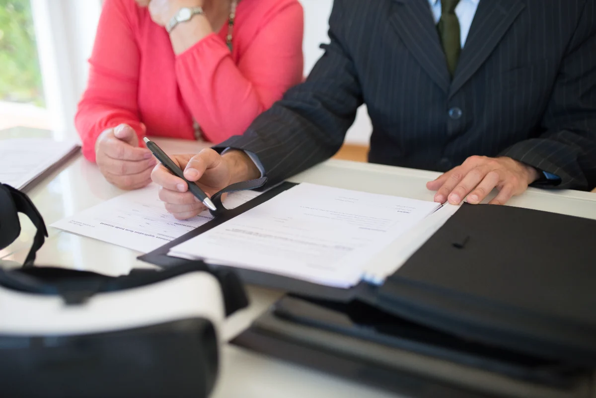 Mohammed Mohsen providing real estate guidance to clients